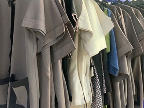 รับซักผ้า รีดผ้า รับเหมาซักผ้า